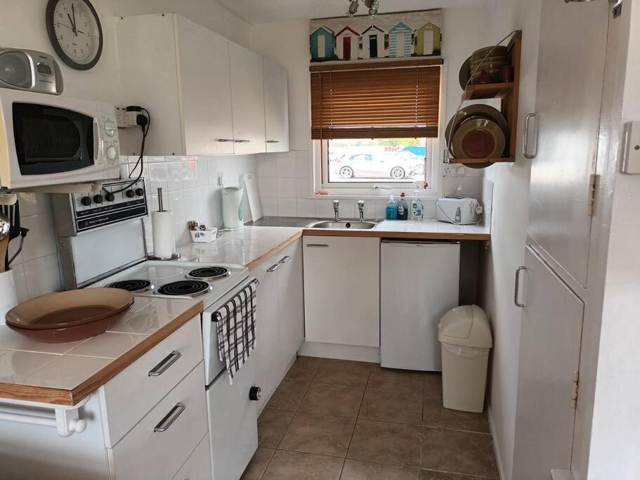 Homely 2 Bed On Popular Sunbeach Holiday Village- 5Min Walk To Beach, Near Great Yarmouth & Norfolk Broads Scratby Eksteriør bilde