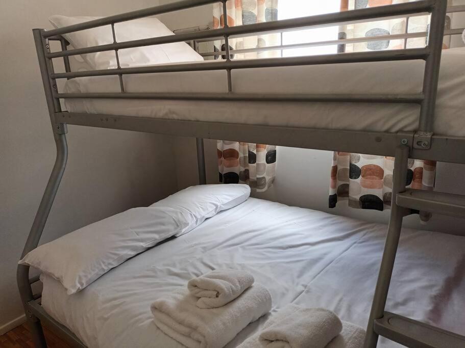 Homely 2 Bed On Popular Sunbeach Holiday Village- 5Min Walk To Beach, Near Great Yarmouth & Norfolk Broads Scratby Eksteriør bilde