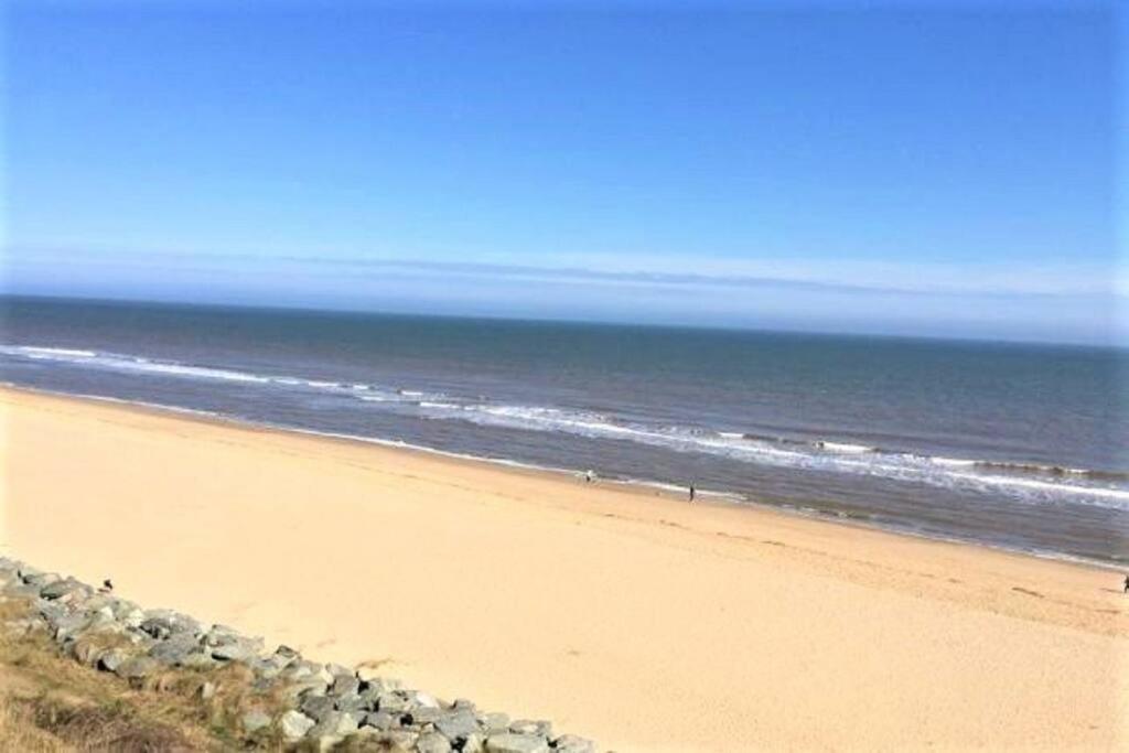 Homely 2 Bed On Popular Sunbeach Holiday Village- 5Min Walk To Beach, Near Great Yarmouth & Norfolk Broads Scratby Eksteriør bilde