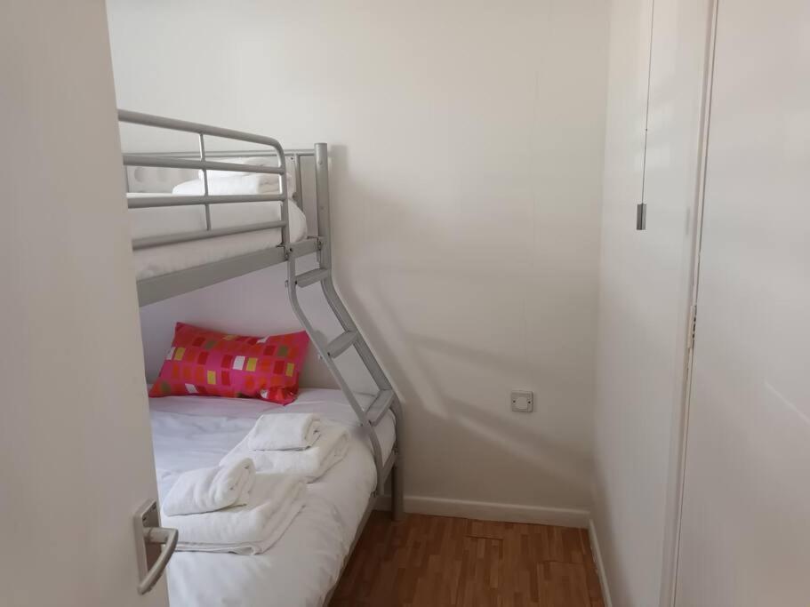 Homely 2 Bed On Popular Sunbeach Holiday Village- 5Min Walk To Beach, Near Great Yarmouth & Norfolk Broads Scratby Eksteriør bilde